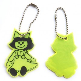 Soft reflective pendant - yellow doll